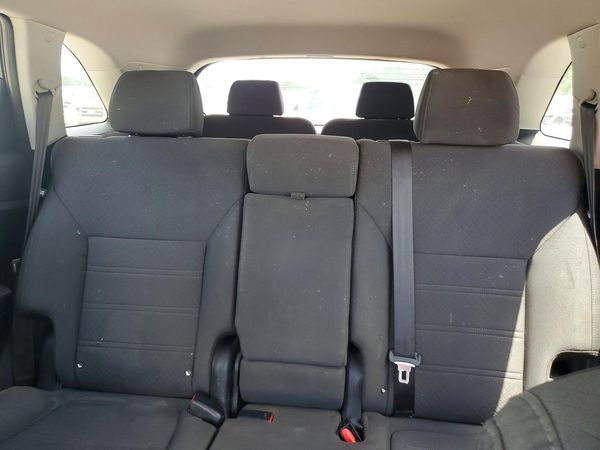 2017 KIA SORENTO L, LX