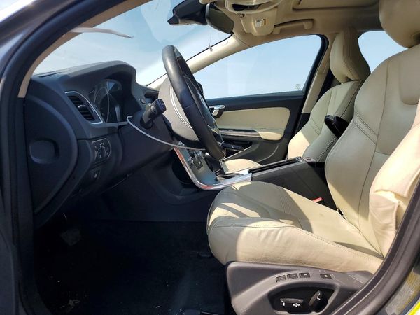 2018 VOLVO S60 Dynamic