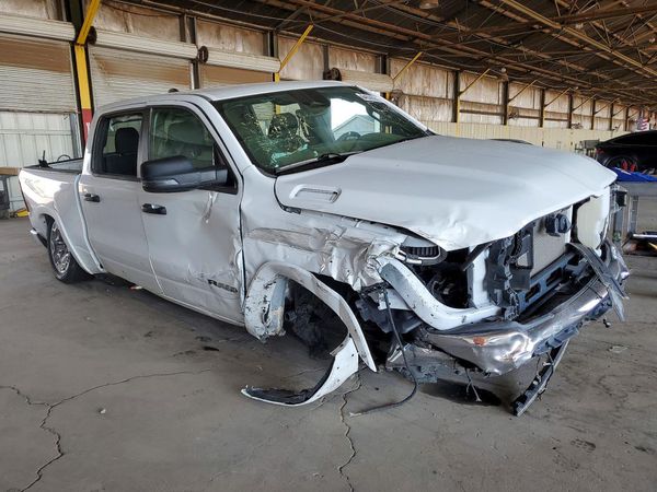 2026 RAM 1500 Big Horn/Lonestar — Passenger 3/4