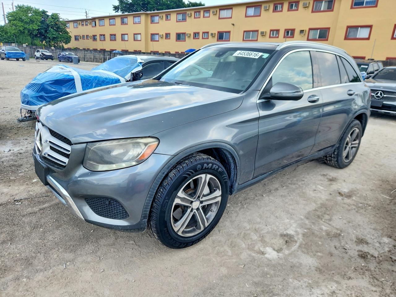 2016 MERCEDES-BENZ GLC