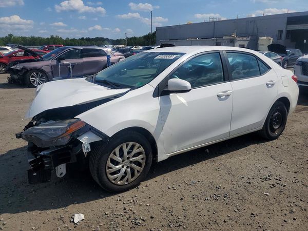 2017 TOYOTA COROLLA