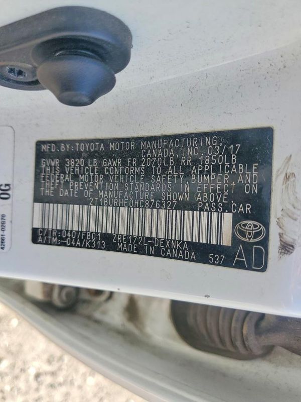 2017 TOYOTA COROLLA