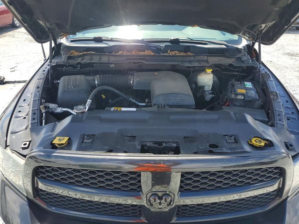 2015 RAM 1500 ST