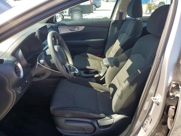 2022 KIA FORTE FE, LXS