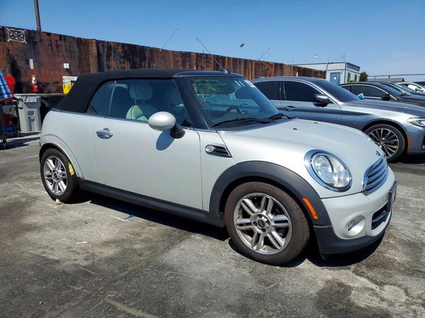 2012 MINI COOPER