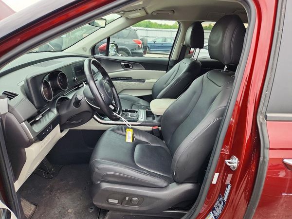 2024 KIA CARNIVAL LX, LX Seat Package