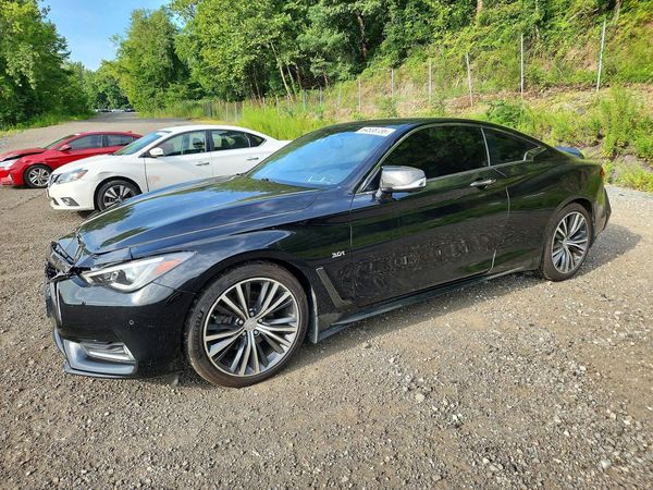 2017 INFINITI Q60