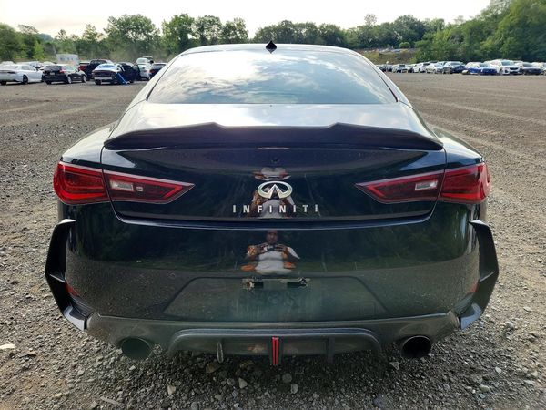 2017 INFINITI Q60