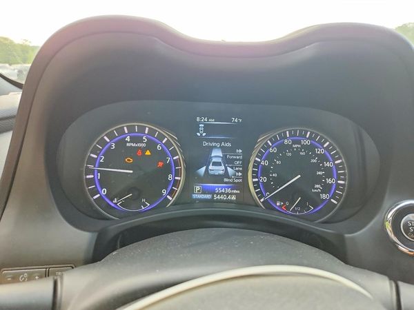 2017 INFINITI Q60