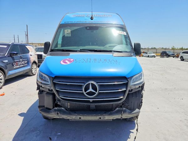 2024 MERCEDES-BENZ SPRINTER 907 (VS30)