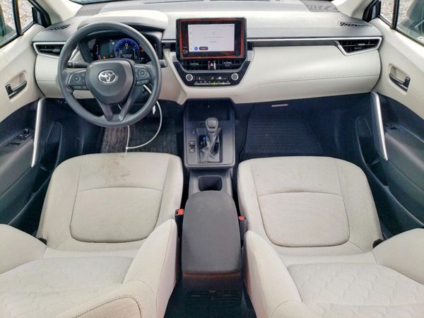 2026 TOYOTA COROLLA CROSS