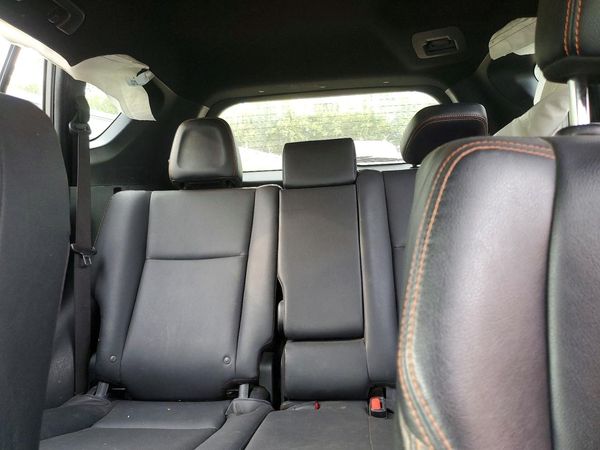 2018 TOYOTA RAV4 SE