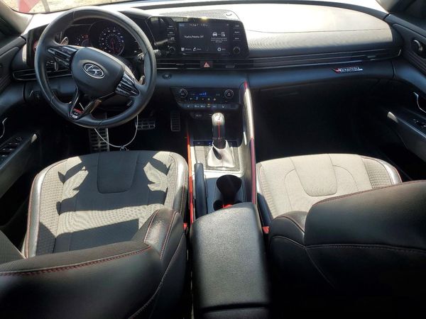 2021 HYUNDAI ELANTRA