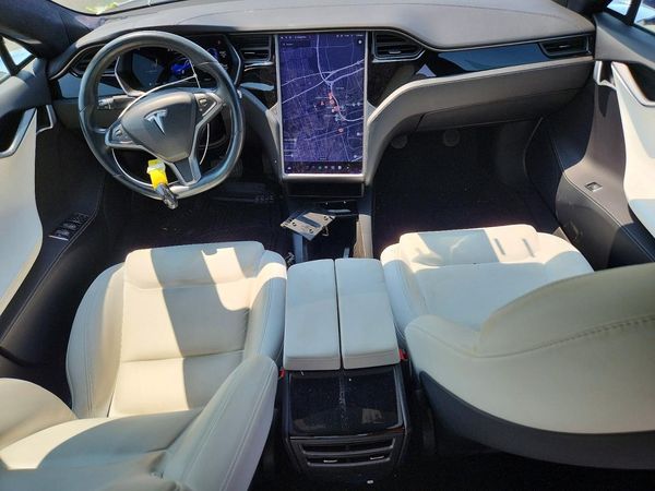 2020 TESLA MODEL S