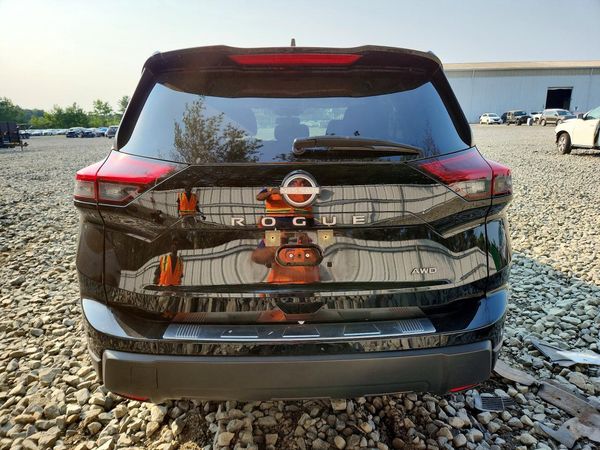2025 NISSAN ROGUE SV