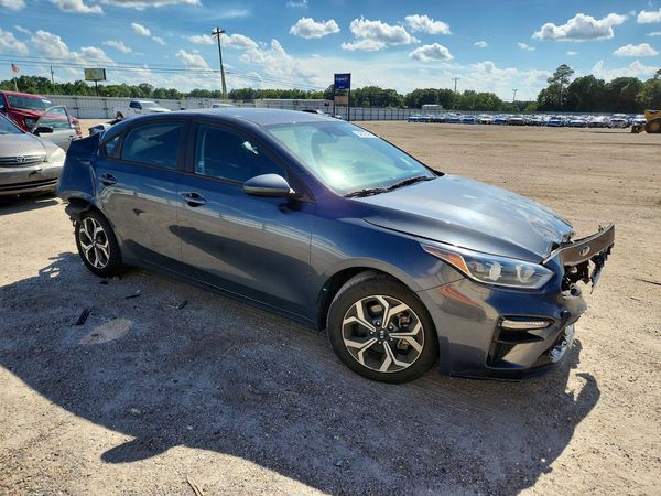 2021 KIA FORTE FE, LXS