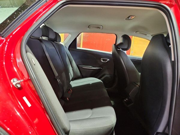 2026 KIA K4 LX, LXS