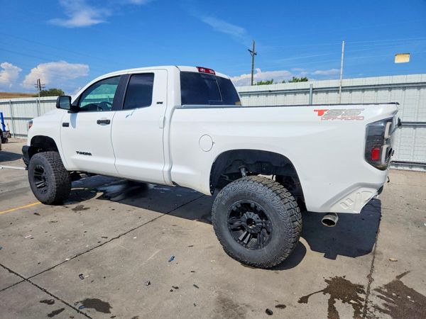2015 TOYOTA TUNDRA