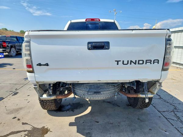 2015 TOYOTA TUNDRA