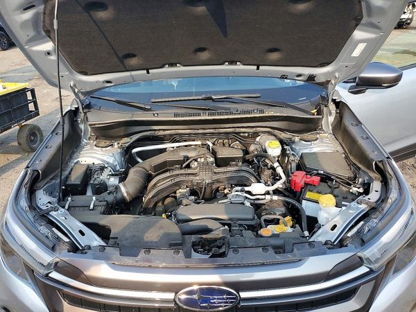 2025 SUBARU FORESTER Limited Base
