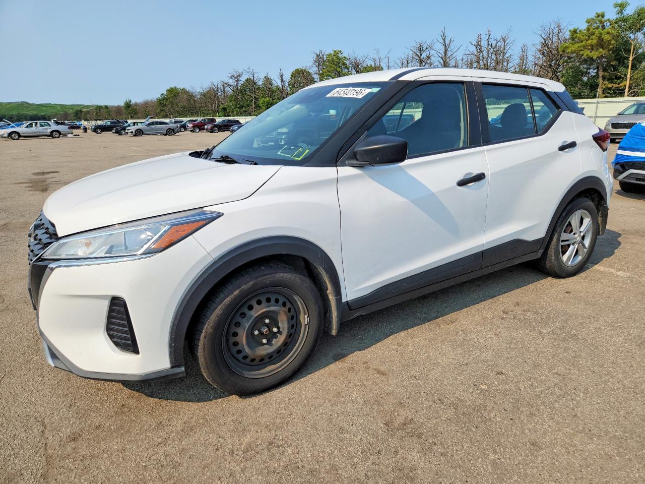 2022 NISSAN KICKS S