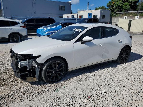 2019 MAZDA 3