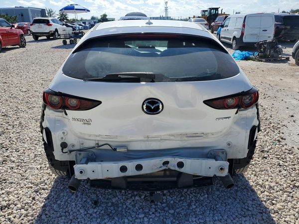 2019 MAZDA 3