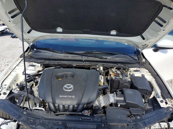 2019 MAZDA 3