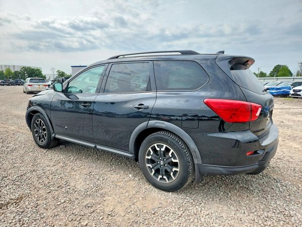 2020 NISSAN PATHFINDER SV
