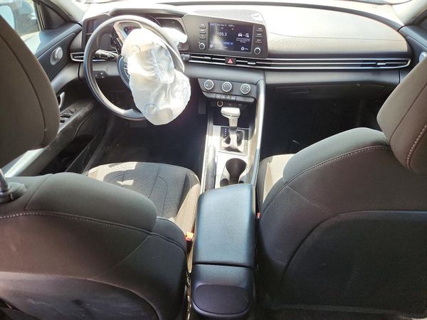 2021 HYUNDAI ELANTRA