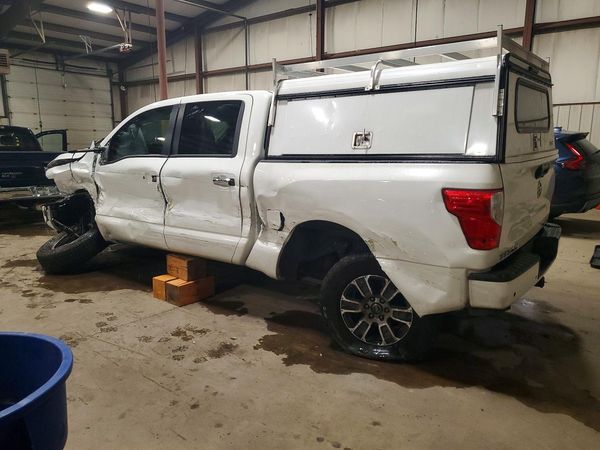 2021 NISSAN TITAN Crew Cab — DSRA