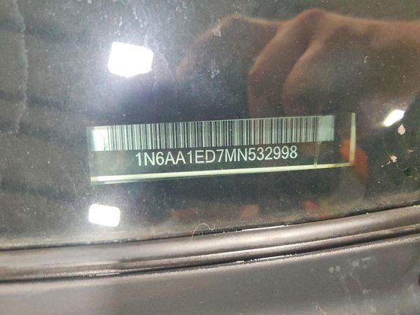2021 NISSAN TITAN Crew Cab — VINP
