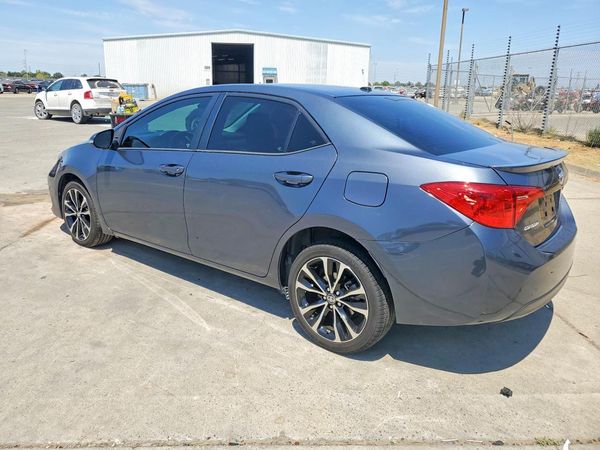 2017 TOYOTA COROLLA