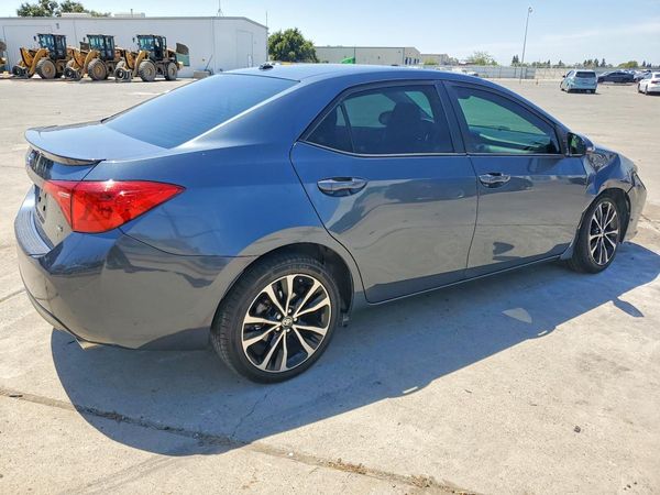 2017 TOYOTA COROLLA