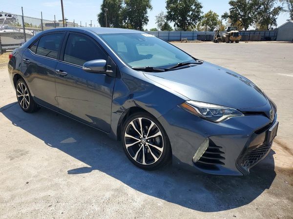 2017 TOYOTA COROLLA