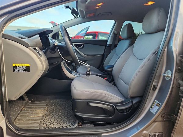 2012 HYUNDAI ELANTRA GLS(Middle grade)