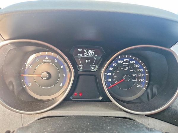 2012 HYUNDAI ELANTRA GLS(Middle grade)