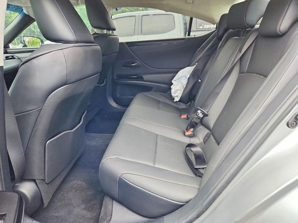 2025 LEXUS ES 350 350 Premium