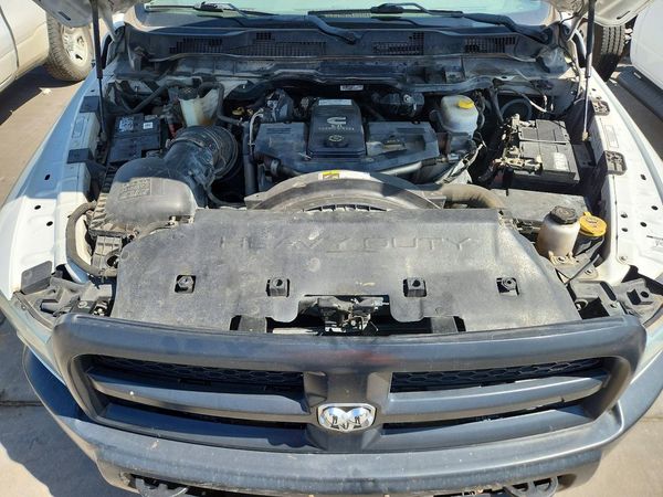2018 RAM 2500 ST CREW CAB 4X4