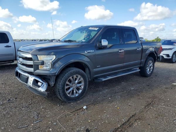 2017 FORD F150 SuperCrew — Front 3/4