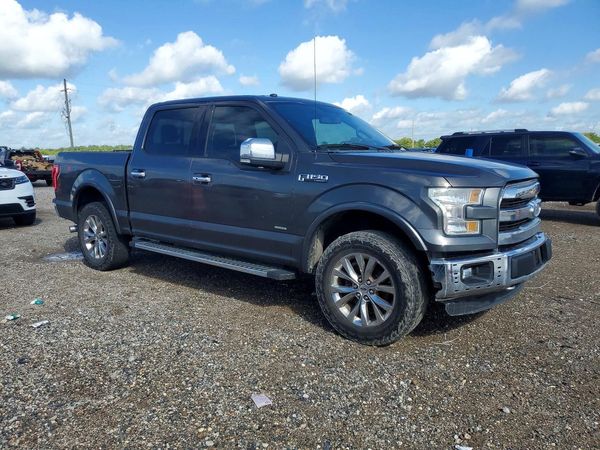 2017 FORD F150 SuperCrew — Passenger 3/4