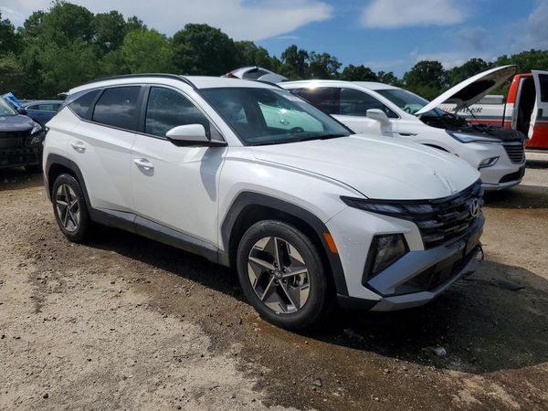 2026 HYUNDAI TUCSON SEL, SEL Plus