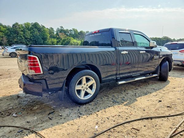 2017 RAM 1500 ST QUAD CAB 4X4