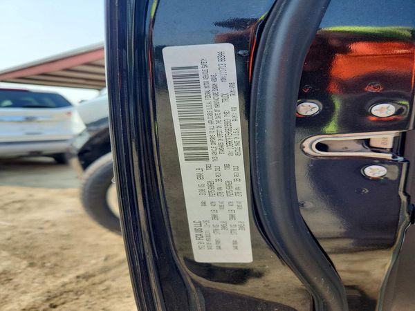 2017 RAM 1500 ST QUAD CAB 4X4