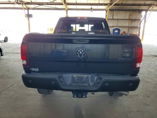 2015 RAM 2500 SLT