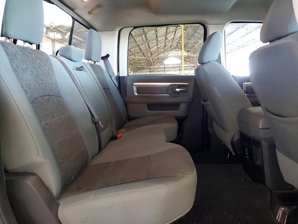 2015 RAM 2500 SLT