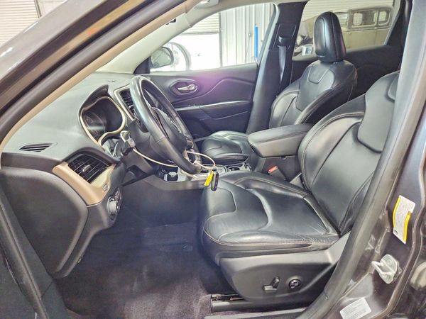 2017 JEEP CHEROKEE LIMITED 4X4
