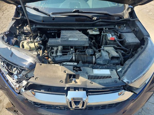 2019 HONDA CRV EX — Engine bay