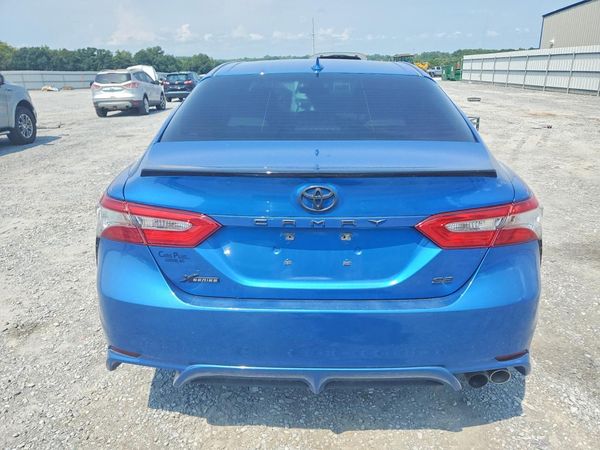 2019 TOYOTA CAMRY