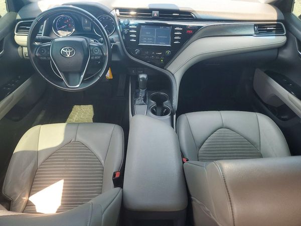 2019 TOYOTA CAMRY
